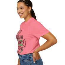 Cargar imagen en el visor de la galería, Empowered Statement Tee - Black Excellence, Unisex T-Shirt, Casual Wear, Gift for Friends, Summer Outfit, Positive Vibes

