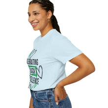 Cargar imagen en el visor de la galería, Empowered Statement Tee - Black Excellence, Unisex T-Shirt, Casual Wear, Gift for Friends, Summer Outfit, Positive Vibes
