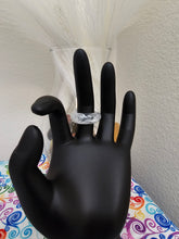 Cargar imagen en el visor de la galería, Sheer Ring
